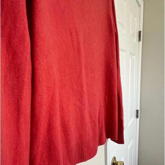 Coral Cashmere Women’s Cardigan - Picture 5 of 8